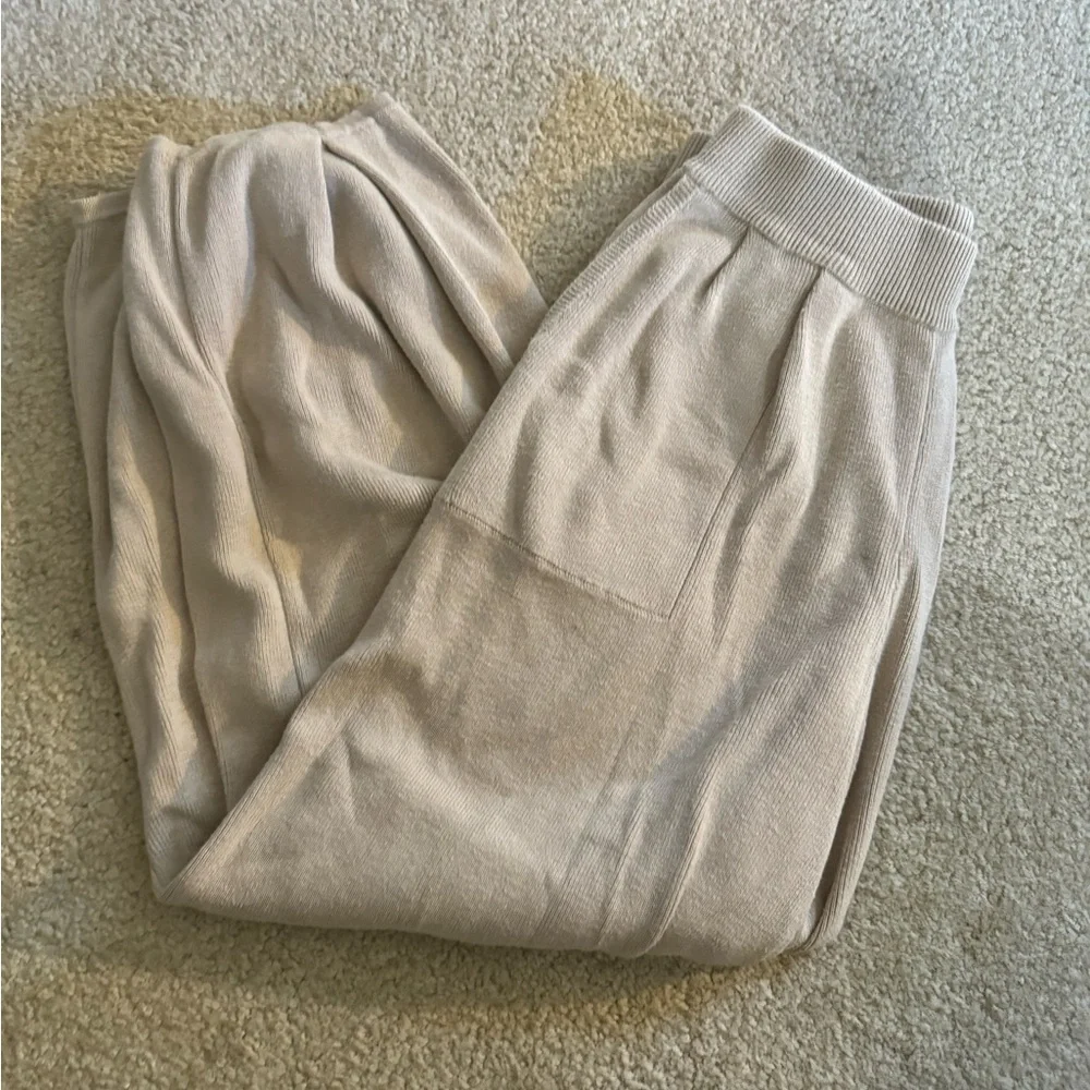Amazon 2-Piece Knit Sweater Pullover Crop Top & Pants Lounge Set | Khaki…